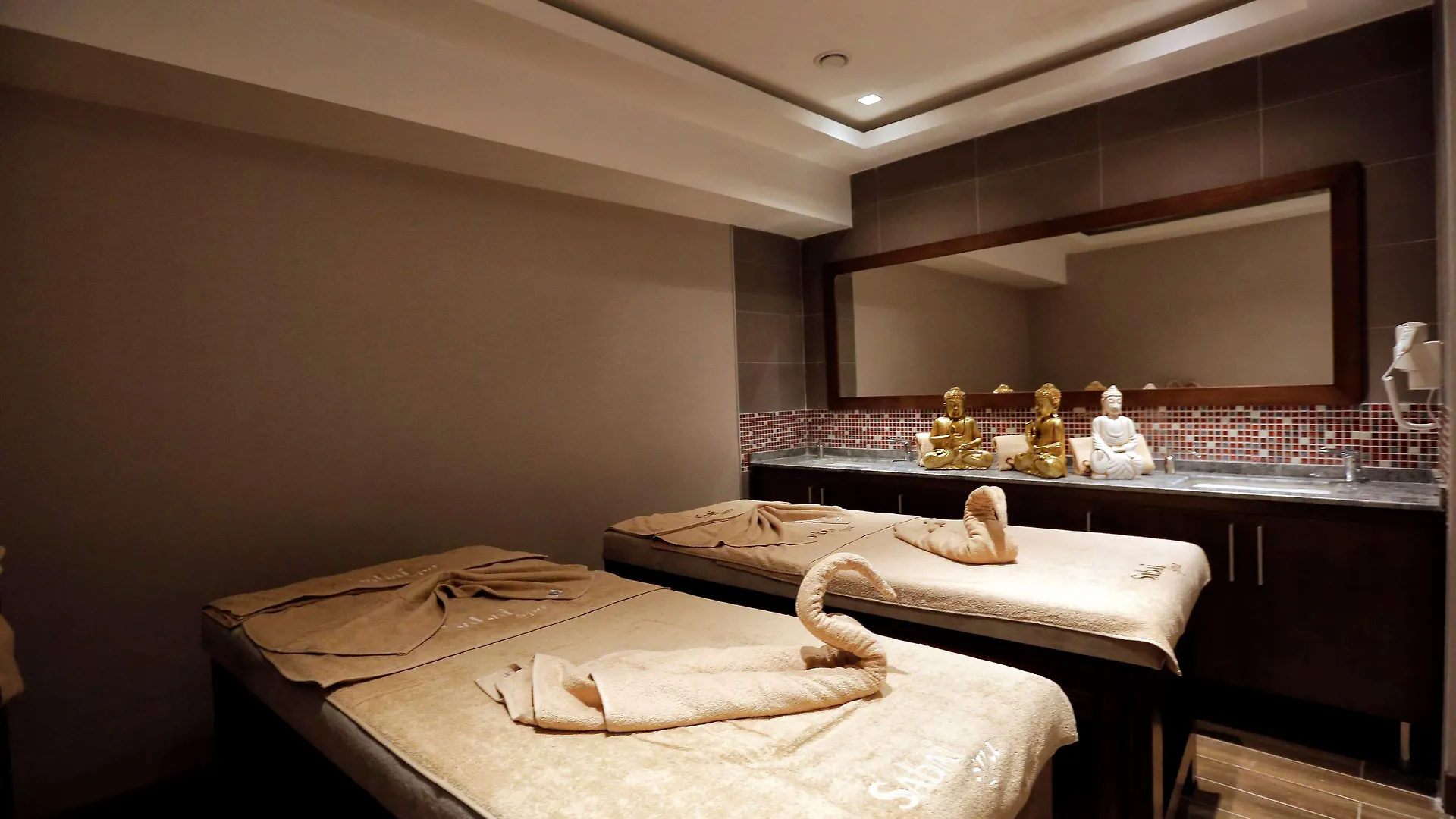 Best Western Premier Karsiyaka Convention & Spa Hotel Esmirna