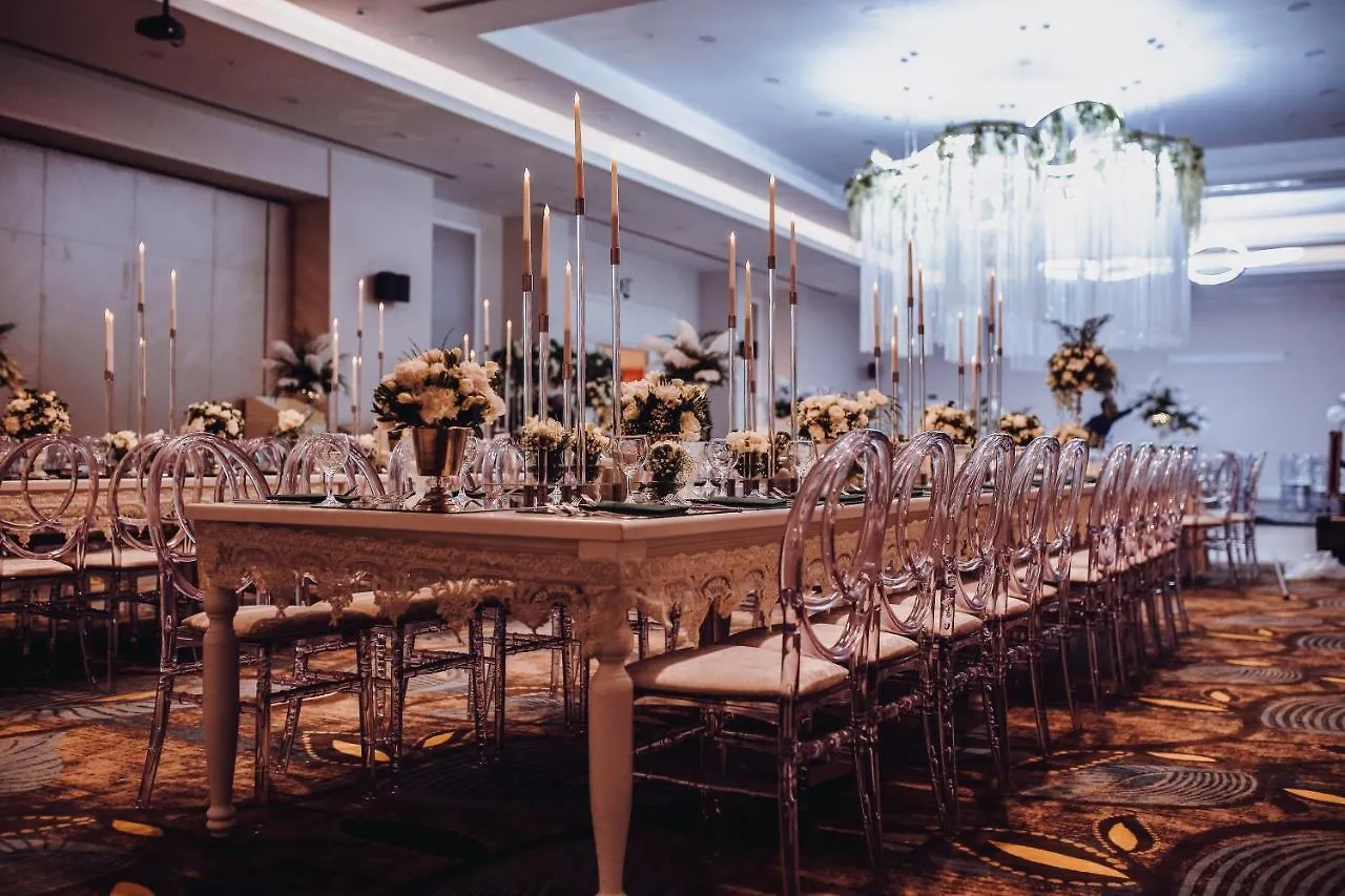 Best Western Premier Karsiyaka Convention & Spa Hotel Esmirna 5*,