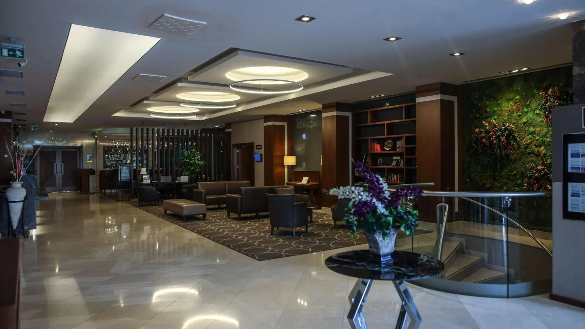 Best Western Premier Karsiyaka Convention & Spa Hotel Esmirna